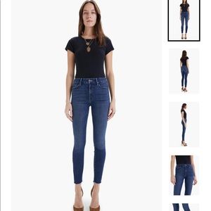 Mother “the looker” ankle fray